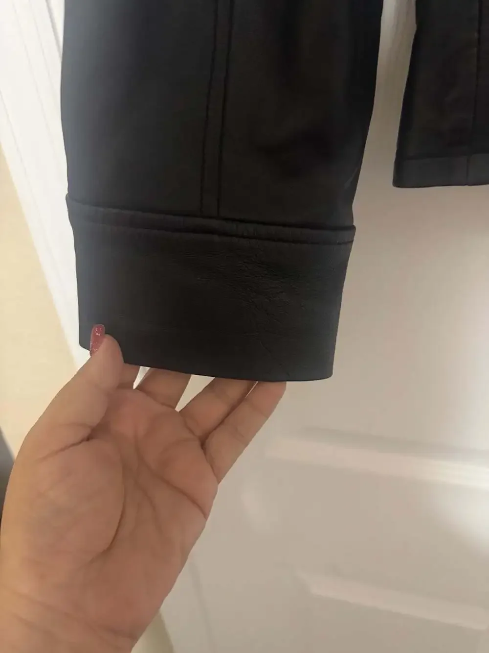 Gallery Genuine Lambskin Leather Women's Zip-Front Moto Jacket, Size L